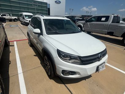 Used 2016 Volkswagen Tiguan SEL