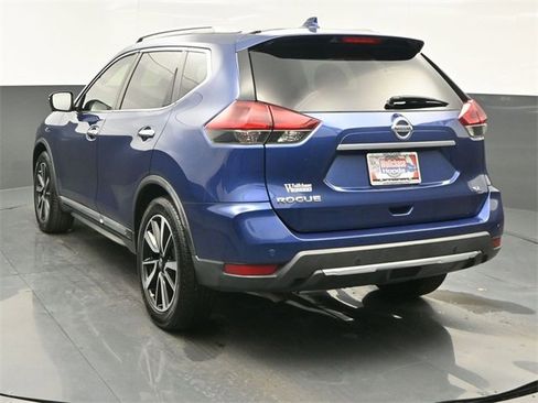 Used 2020 Nissan Rogue SL w/ Premium Package image 4
