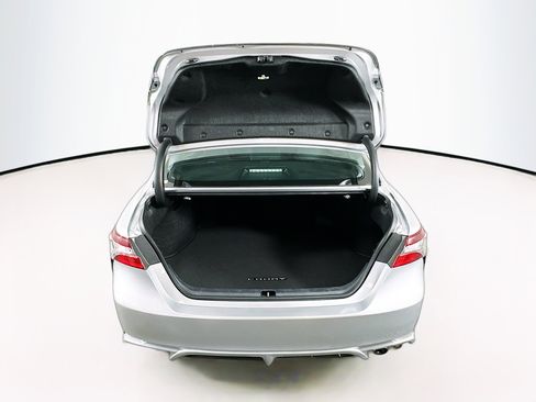 Used 2024 Toyota Camry SE FWD image 27