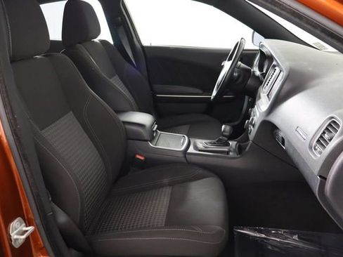 Used 2023 Dodge Charger SXT w/ Cold Weather Package RWD image 17