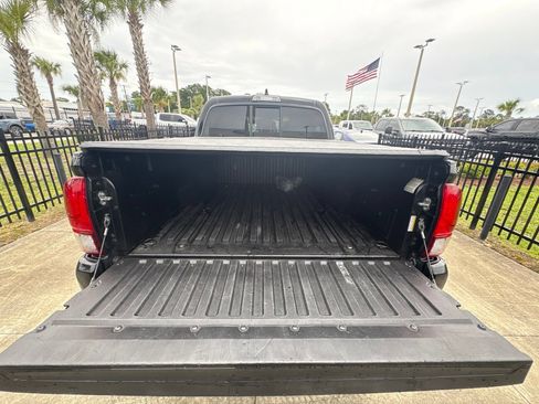 Used 2021 Toyota Tacoma SR w/ SR Convenience Package RWD image 23