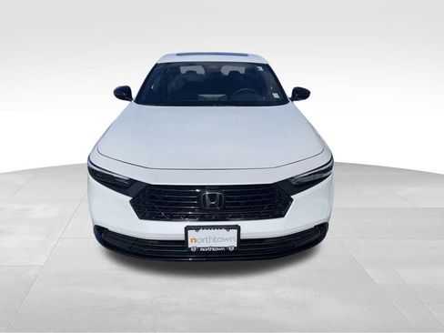 Used 2025 Honda Accord Sport image 5