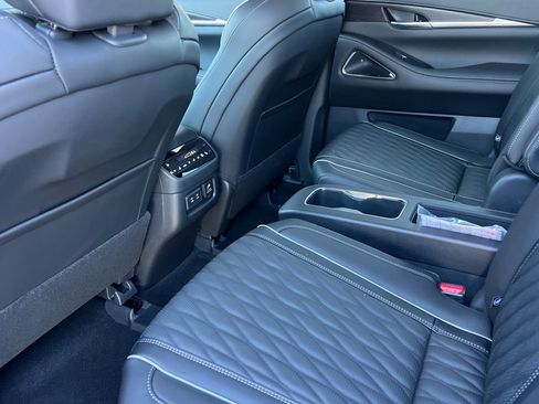 New 2026 INFINITI QX60 Autograph w/ Dark Cargo Package image 12