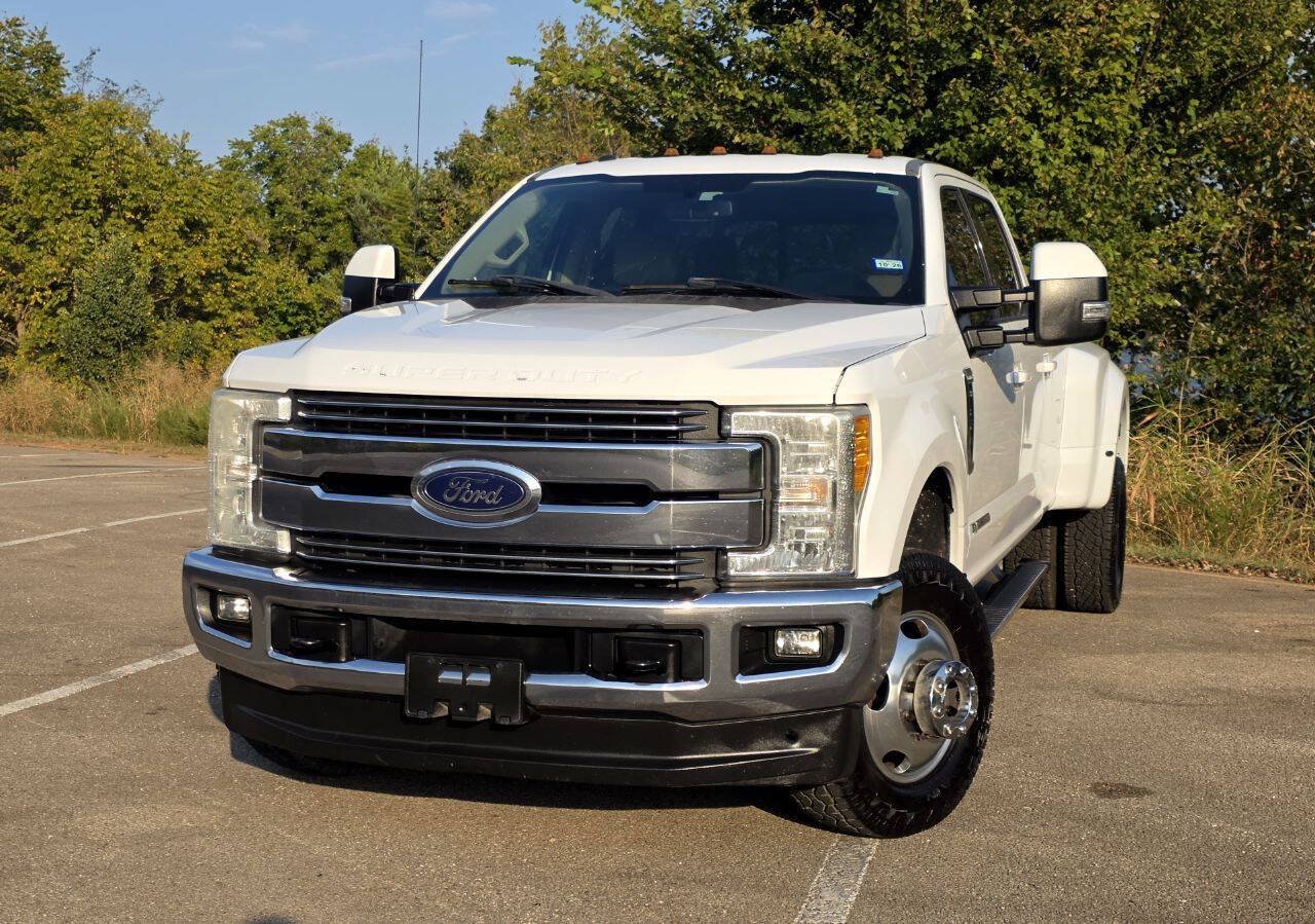Used 2017 Ford F350 Lariat AWD/4WD image 16