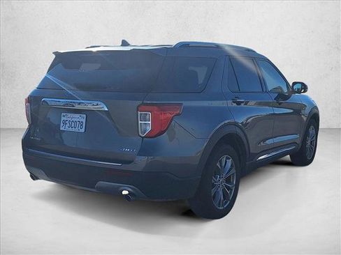 Used 2023 Ford Explorer Limited w/ Equipment Group 301A image 5