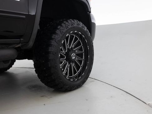 Used 2018 GMC Sierra 2500 SLT image 18