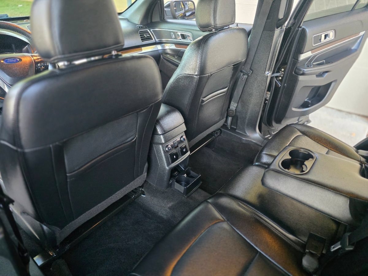 Used 2017 Ford Explorer Limited FWD image 39