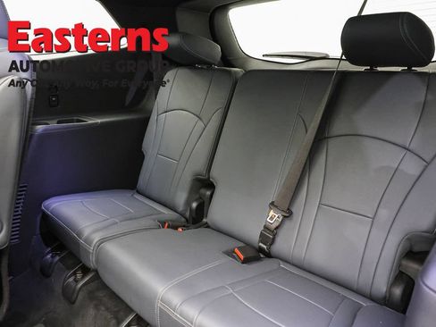 Used 2023 Buick Enclave Essence w/ Experience Buick Package FWD image 26