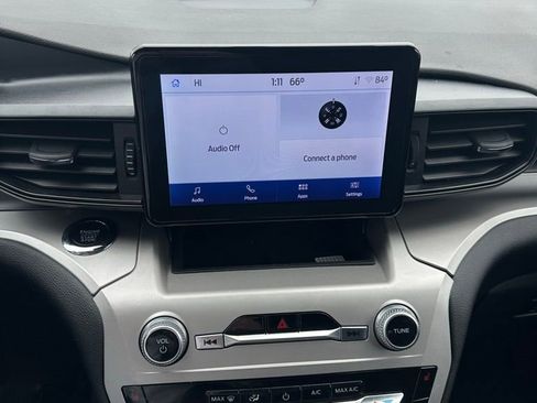 Used 2022 Ford Explorer XLT w/ Class IV Trailer Tow Package image 13