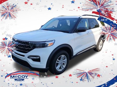 Used 2022 Ford Explorer XLT w/ Equipment Group 202A AWD/4WD image 1
