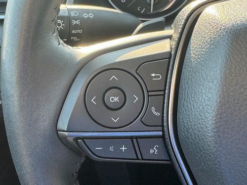 Certified 2022 Toyota Camry SE FWD image 19