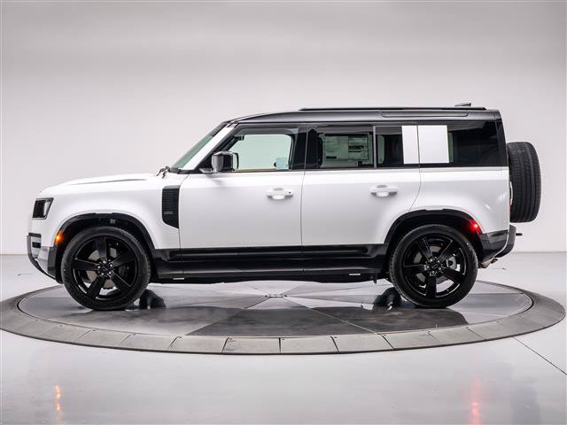 New 2026 Land Rover Defender 110 X-Dynamic SE AWD/4WD image 2