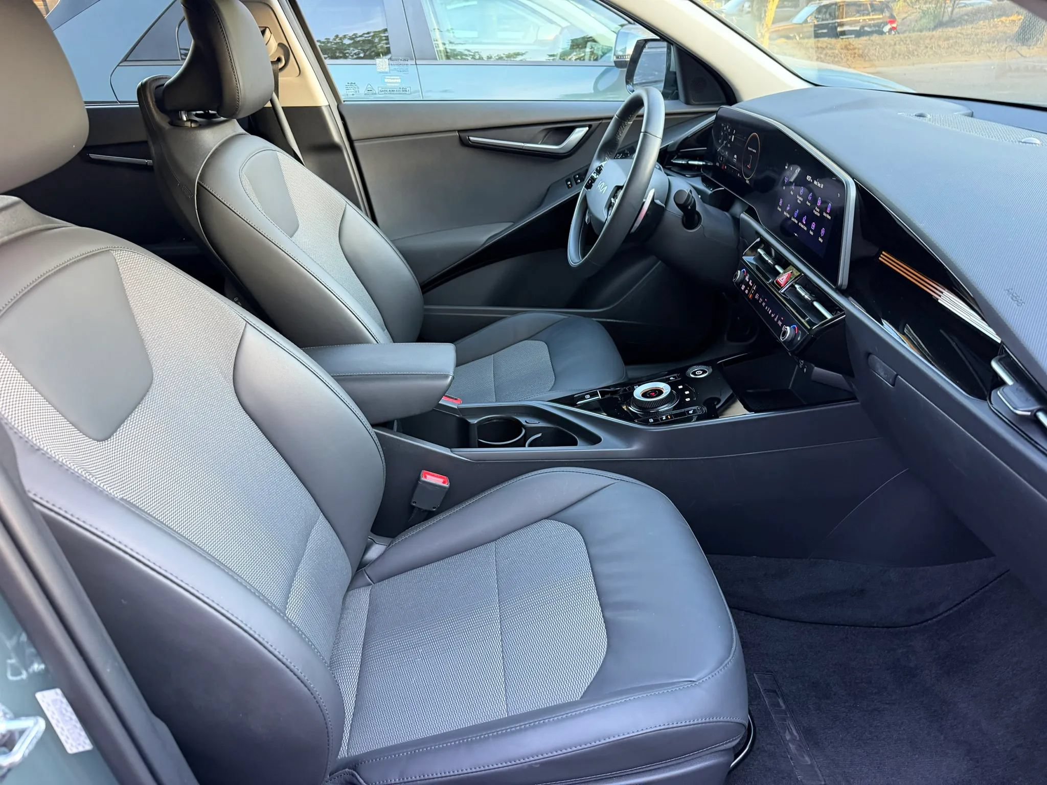 Used 2023 Kia Niro Wind FWD image 21