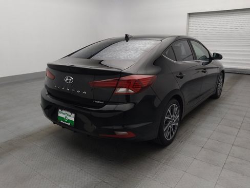 Used 2019 Hyundai Elantra Limited FWD image 9