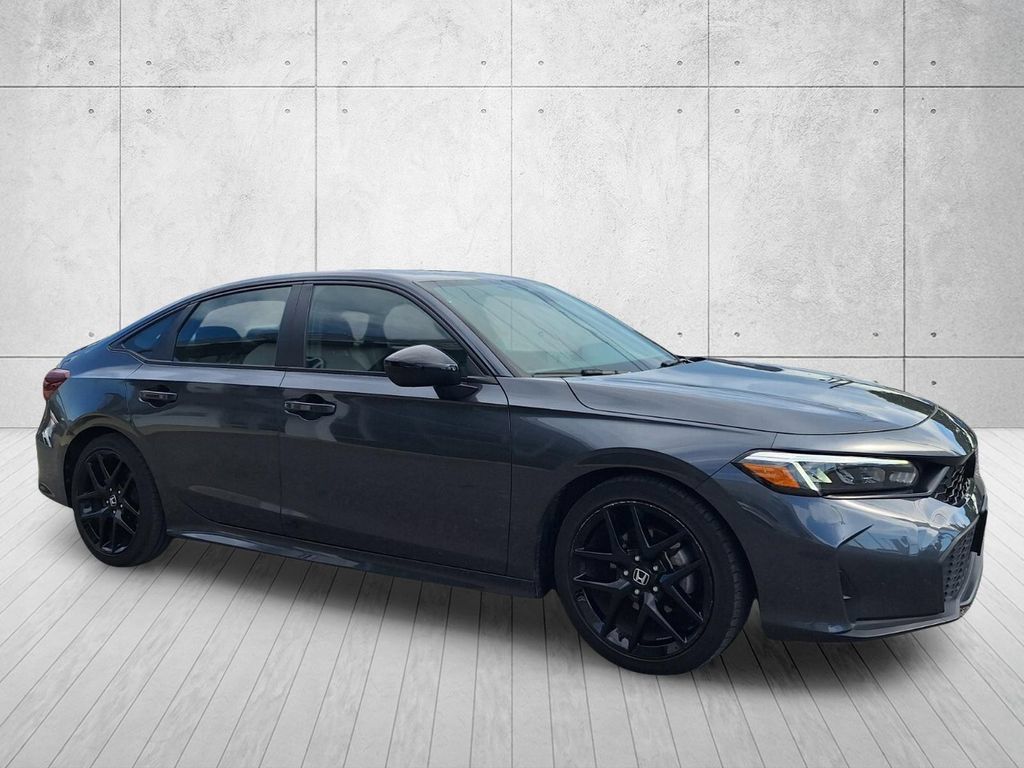 Used 2025 Honda Civic Sport image 3