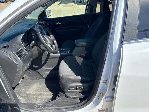 Used 2024 Chevrolet Equinox LT image 10
