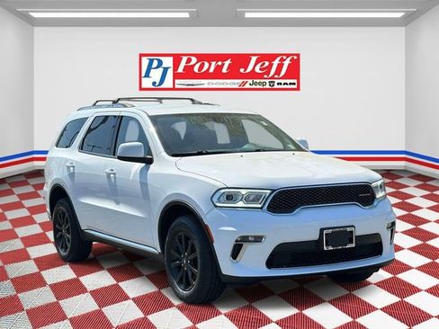 Certified 2022 Dodge Durango SXT AWD/4WD image 2