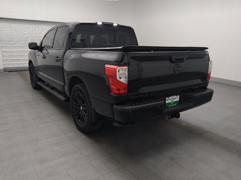 Used 2019 Nissan Titan SV w/ SV Convenience Package RWD image 5