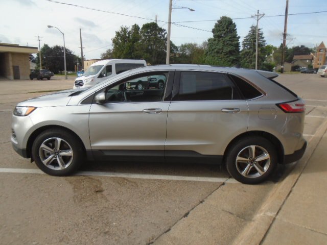 Used 2023 Ford Edge SEL w/ Convenience Package AWD/4WD image 3