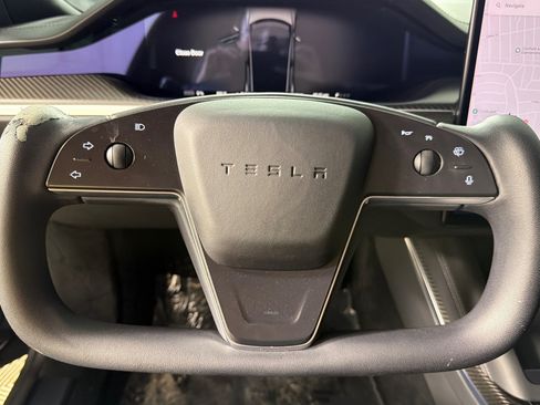 Used 2022 Tesla Model S Plaid AWD/4WD image 21