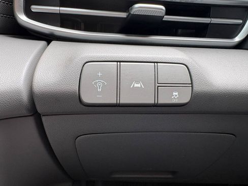 Used 2022 Hyundai Elantra SEL FWD image 30