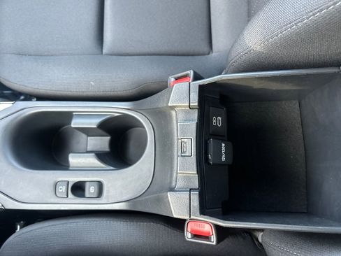 Used 2024 Toyota Corolla LE image 24