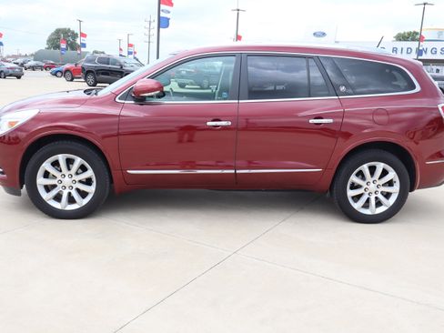 Used 2017 Buick Enclave Premium w/ Experience Buick Package FWD image 8