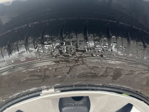 Used 2025 Toyota Corolla LE image 29