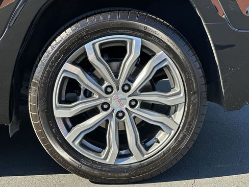 Used 2018 GMC Terrain Denali w/ Driver Alert Package II image 8