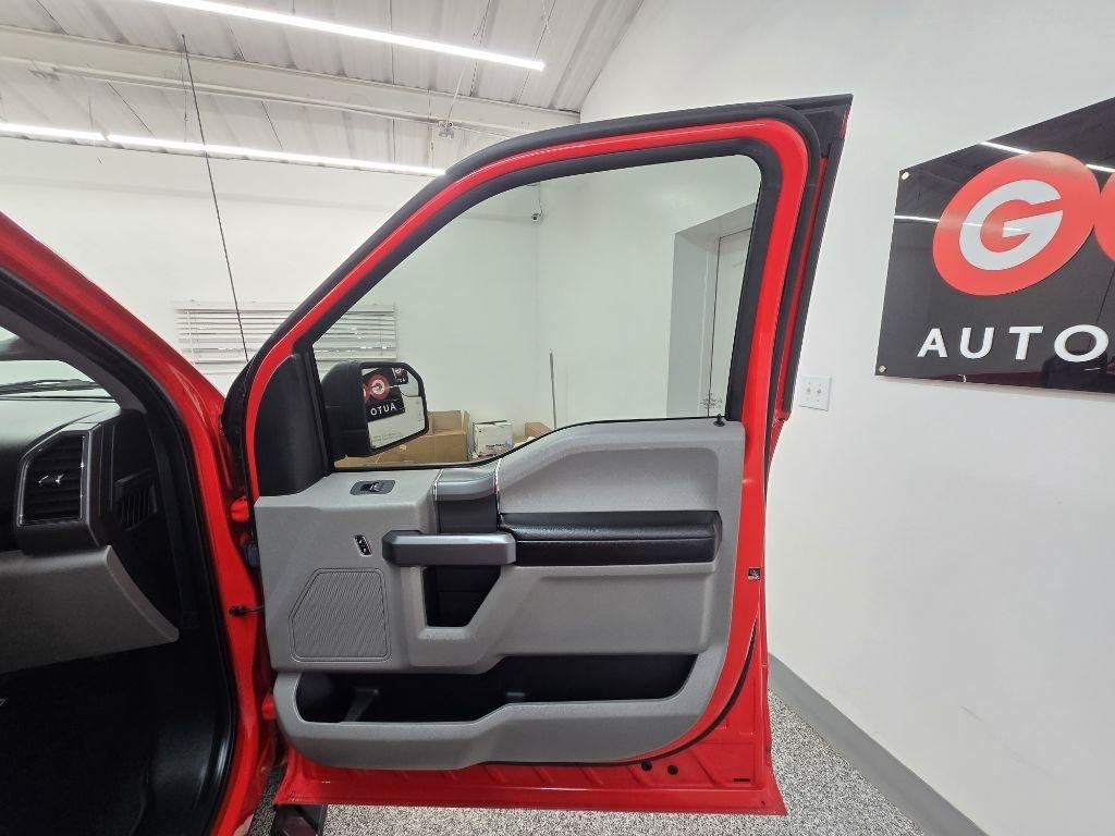 Used 2019 Ford F150 XLT w/ Equipment Group 302A Luxury AWD/4WD image 28