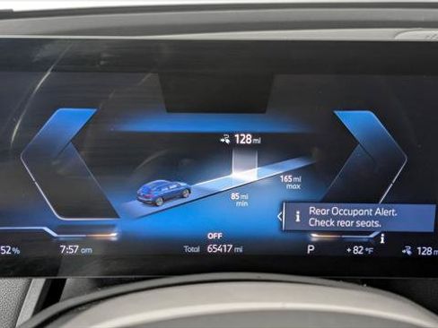 Used 2024 BMW iX xDrive50 w/ Luxury Package AWD/4WD image 21