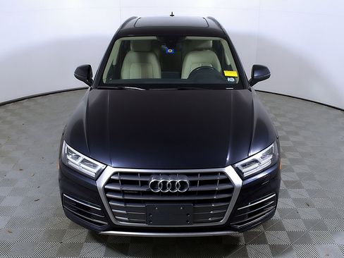 Used 2018 Audi Q5 2.0T Premium Plus w/ Premium Plus Package image 4