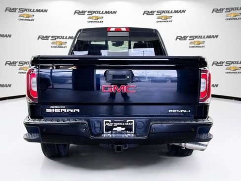 Used 2017 GMC Sierra 1500 Denali w/ Denali Ultimate Package image 6