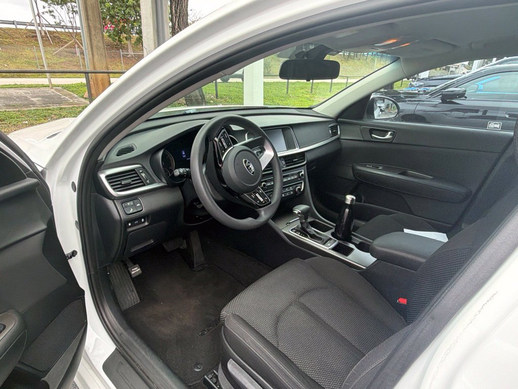 Used 2019 Kia Optima LX FWD image 13
