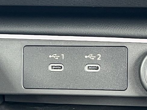 New 2026 Nissan Sentra SR FWD image 6