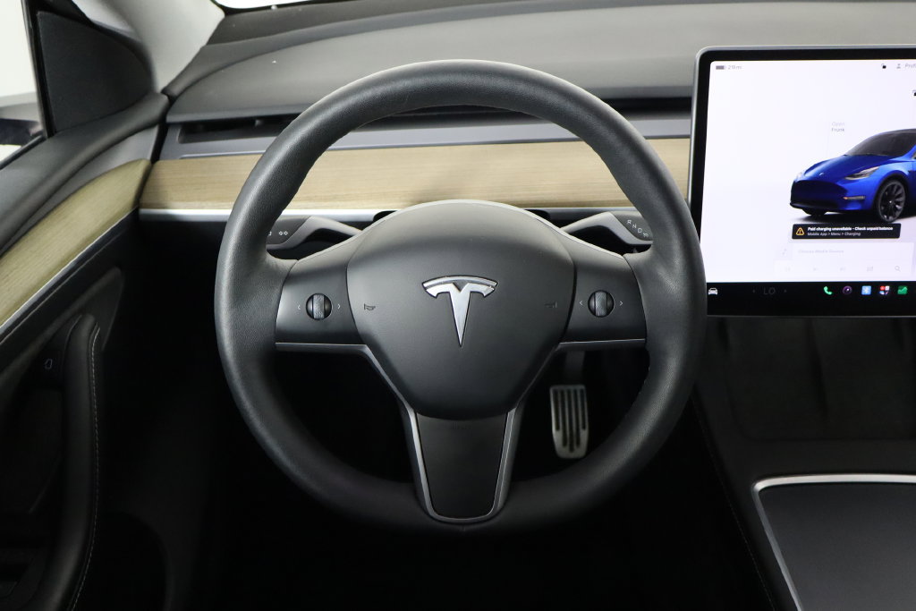 Used 2023 Tesla Model Y Long Range AWD/4WD image 7
