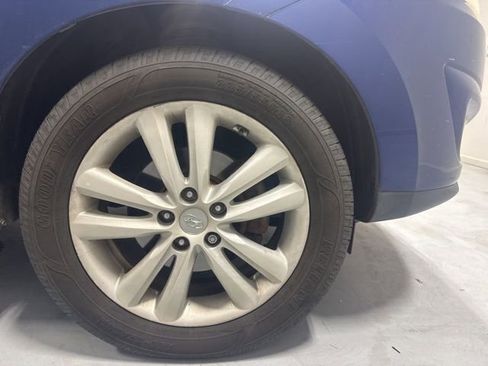 Used 2013 Hyundai Tucson Limited w/ Premium Pkg image 4