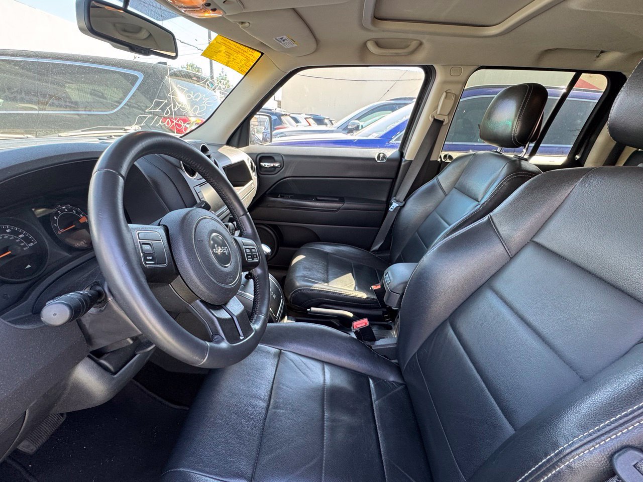 Used 2016 Jeep Patriot High Altitude FWD image 6