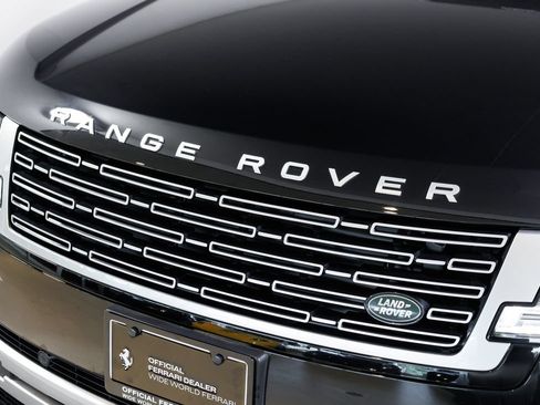 Used 2025 Land Rover Range Rover Long Wheelbase Autobiography AWD/4WD image 38