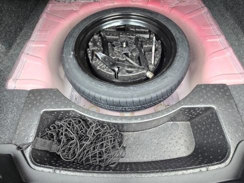 Used 2019 Chevrolet Impala LT w/ Sunroof and Spoiler Package image 24