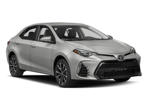 Used 2017 Toyota Corolla SE w/ SE Premium Package FWD image 6