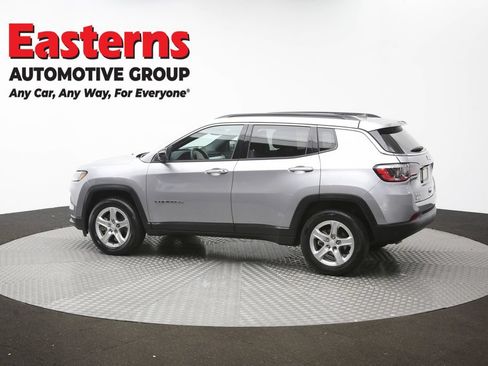 Used 2024 Jeep Compass Latitude AWD/4WD image 58