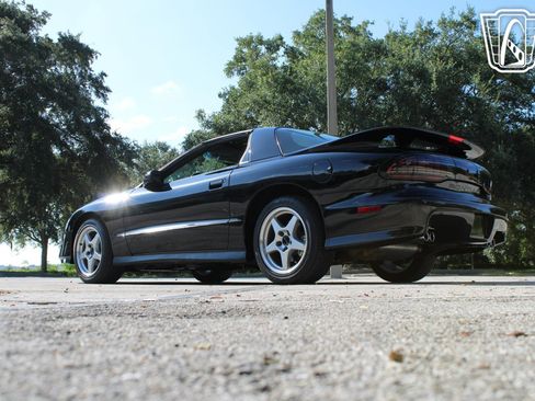 Used 1997 Pontiac Firebird Trans Am image 17