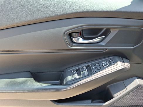 Used 2023 Honda Accord Sport image 12