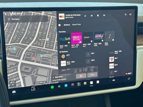 Used 2022 Tesla Model X AWD/4WD image 16