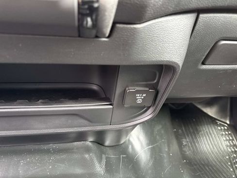 New 2026 RAM 2500 Tradesman AWD/4WD image 27