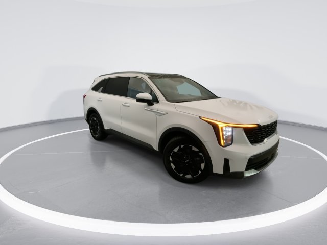 Used 2026 Kia Sorento S w/ S Panoramic Sunroof Package FWD image 6