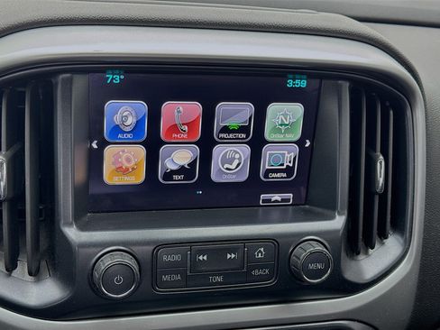 Used 2018 Chevrolet Colorado LT image 9