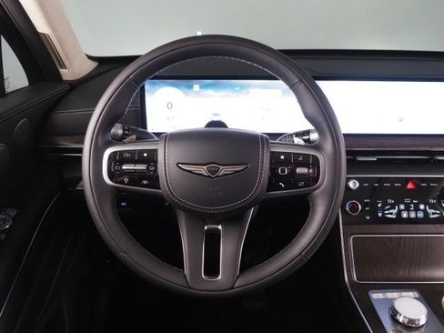 Used 2025 Genesis GV80 3.5T Prestige image 18