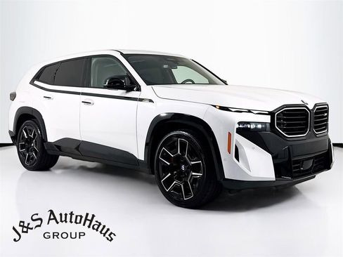 Used 2024 BMW XM AWD/4WD image 1